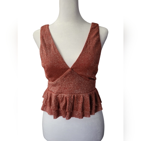 Fashion Nova Glitspur Top - Picture 3 of 9